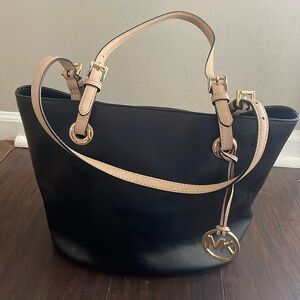 Michel Kors Purse